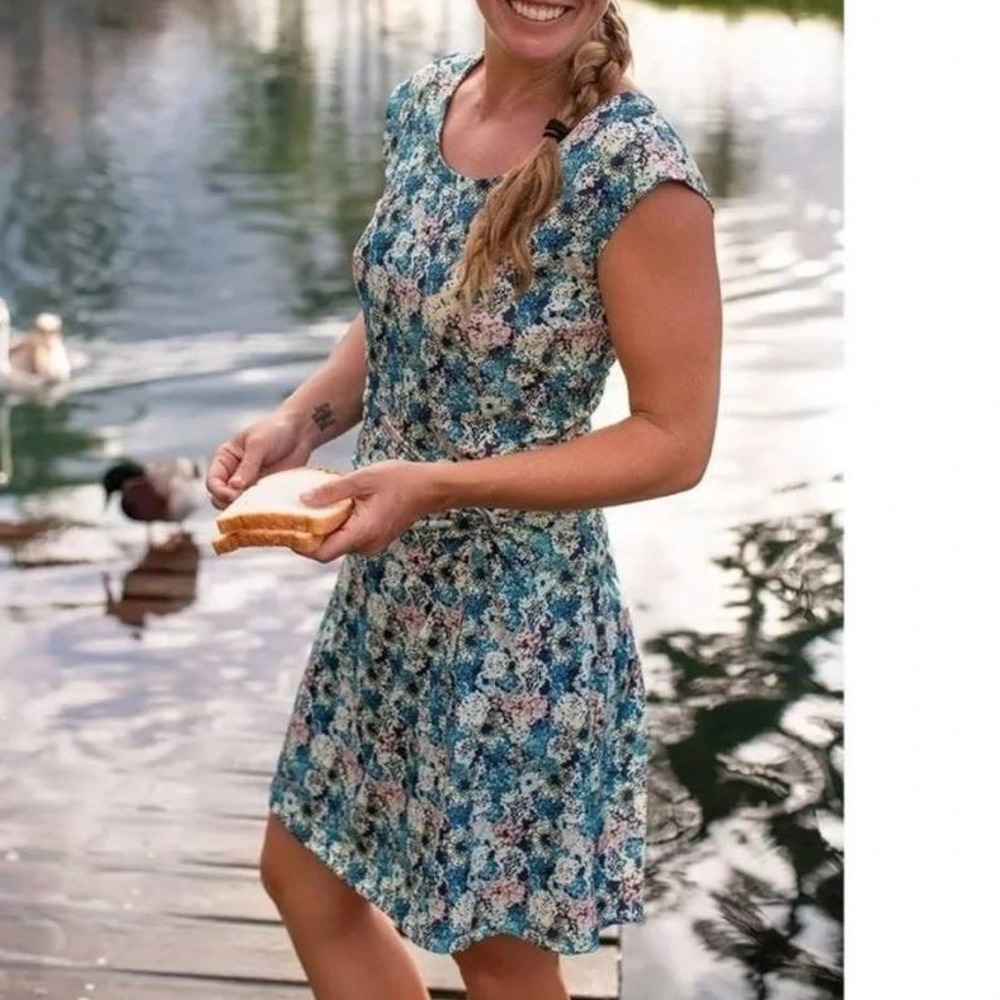 Patagonia Seabrook Twist Dress Womens S Blue Funai Floral Gorpcore Casual Travel
